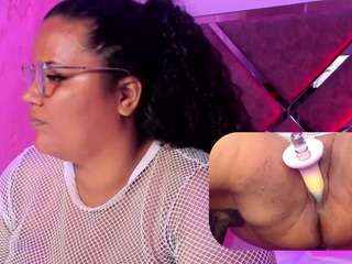 Mhia-Rey live webcam show