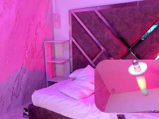 Live cam show with Mhia-Rey