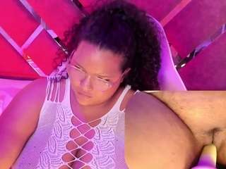 mhia-rey live cam