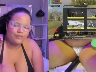 Mhia-Rey's Live Sex Cam Show