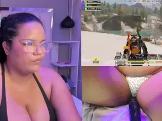 Mhia-Rey's Live Sex Cam Show