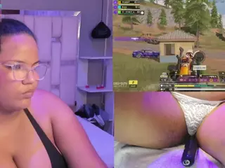 Mhia-Rey's Live Sex Cam Show