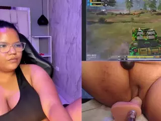 Mhia-Rey's Live Sex Cam Show