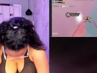 Mhia-Rey's Live Sex Cam Show
