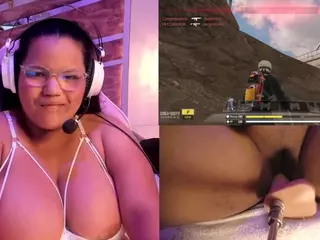 Mhia-Rey's Live Sex Cam Show