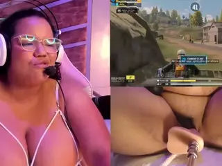 Mhia-Rey's Live Sex Cam Show