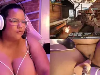 Mhia-Rey's Live Sex Cam Show