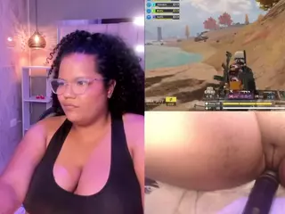 Mhia-Rey's Live Sex Cam Show