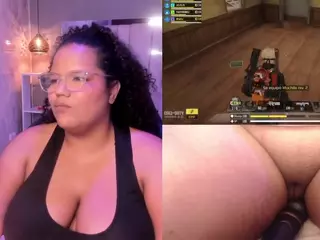 Mhia-Rey's Live Sex Cam Show