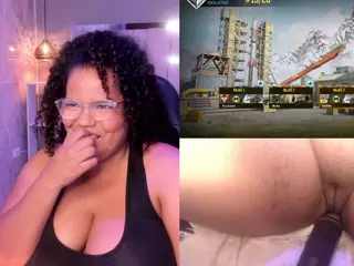 Mhia-Rey's Live Sex Cam Show