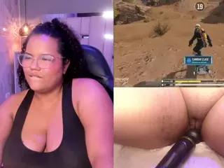 Mhia-Rey's Live Sex Cam Show