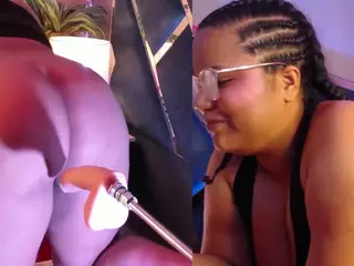 Mhia-Rey's Live Sex Cam Show