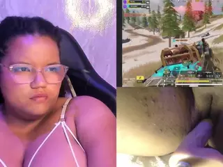 Mhia-Rey's Live Sex Cam Show