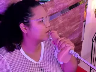 Mhia-Rey's Live Sex Cam Show