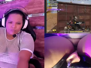 Mhia-Rey's Live Sex Cam Show