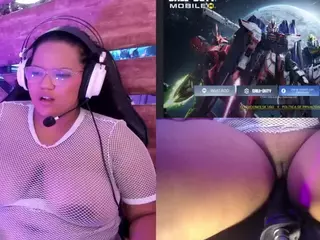Mhia-Rey's Live Sex Cam Show