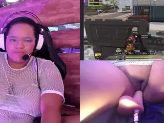Mhia-Rey's Live Sex Cam Show