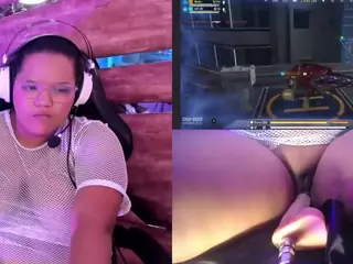 Mhia-Rey's Live Sex Cam Show