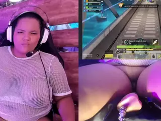 Mhia-Rey's Live Sex Cam Show