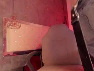  viiolettlopez chat room