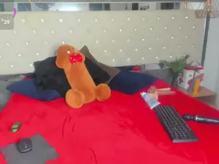 Viiolett's Live Sex Cam Show