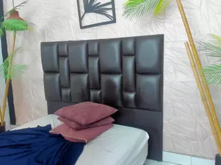 Alanabonny's Live Sex Cam Show