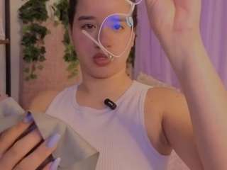 le modèle alicerousex est en webcam porno dans un show sur le site camsoda, il possède les tags suivants: ass bouncing,athletic,black hair,brown eyes,cowgirl,doggy style,drinking,foot fetish,lovense,no smoking,orgasm,tattoos,toys,big tits,hd,squirt