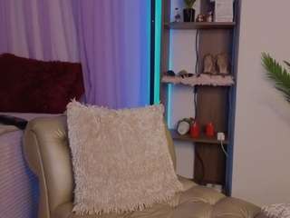 alicerousex Tattoo live webcam