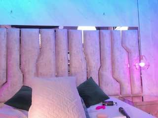 barbaracambels live on CamSoda