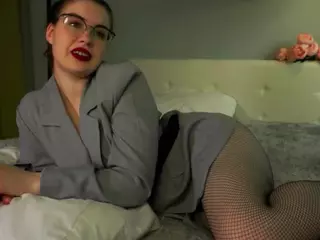 DollyFerrett's Live Sex Cam Show