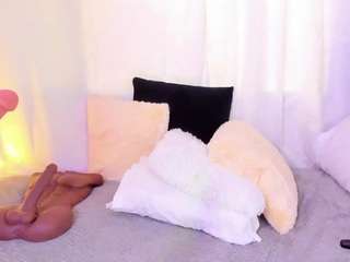  jade-bonnet chat room