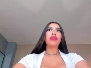 LeahLombardi's Live Sex Cam Show