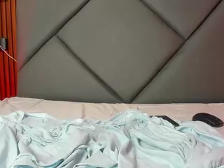 malu-03x's Live Sex Cam Show