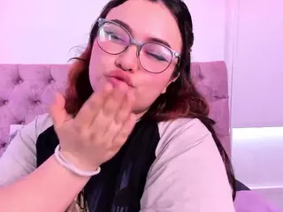 SaraAriias's Live Sex Cam Show
