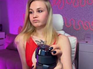 sofiakenwood