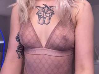 sofiakenwood