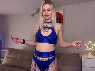 sofiakenwood
