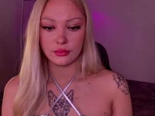 aleksacandy Live Webcam on CamSoda