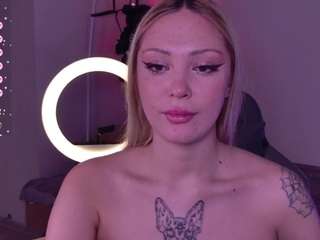 aleksacandy webcam model