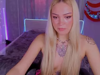 AleksaCandy's Live Sex Cam Show