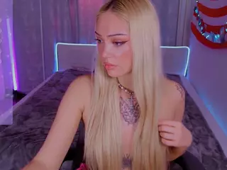 AleksaCandy's Live Sex Cam Show