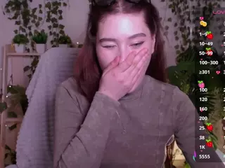 LiliLuuu's Live Sex Cam Show