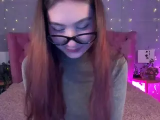 LiliLuuu's Live Sex Cam Show