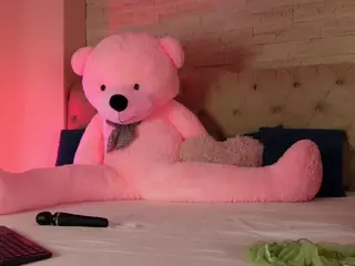 LucyLexton's Live Sex Cam Show