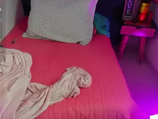 mia-castellanos's Live Sex Cam Show