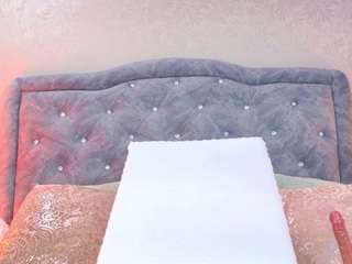 yesyhills live cam profile