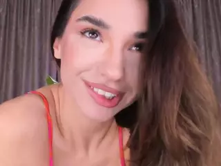 SilviaNappi's Live Sex Cam Show