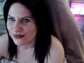 bellastar84 live cam profile