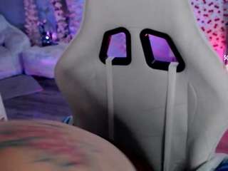 Bellastar84 live webcam show