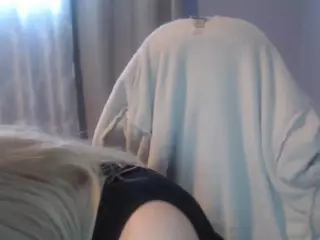 Bellastar84's Live Sex Cam Show